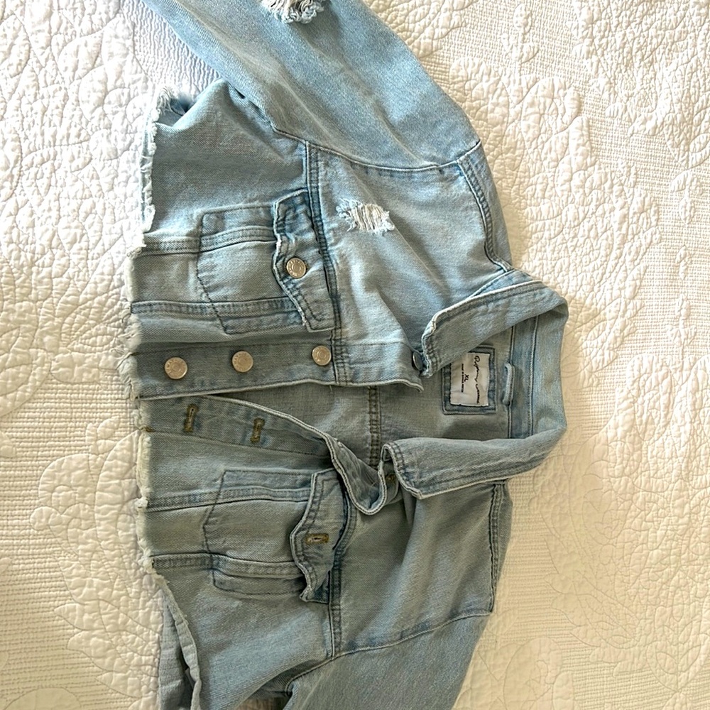 Ripped Raw Hem Jeans Jacket